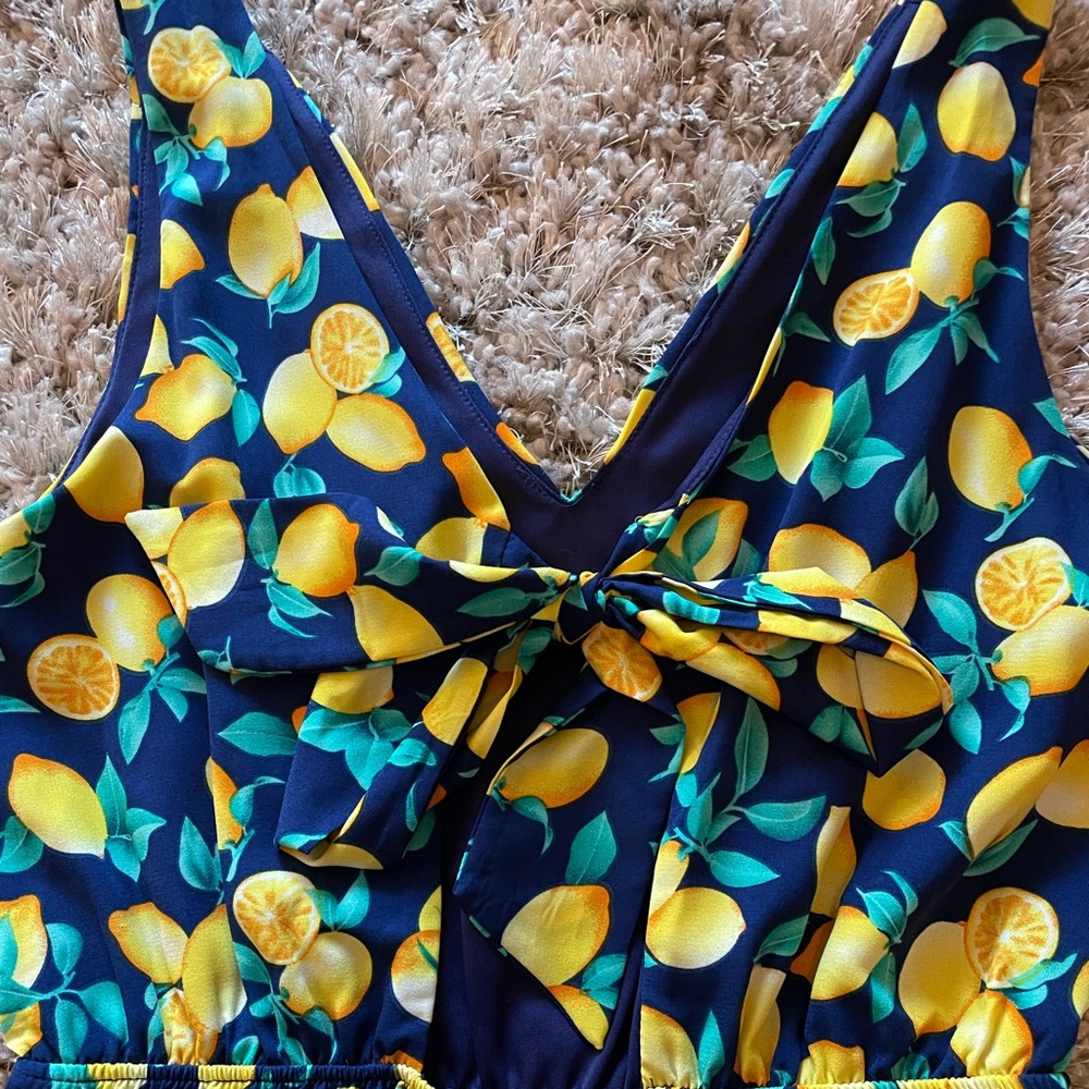 Lemon romper - Picture 2 of 6